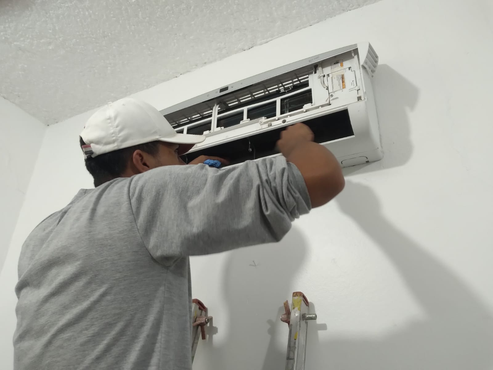 WhatsApp Image 2025-03-26 at 14.57.04